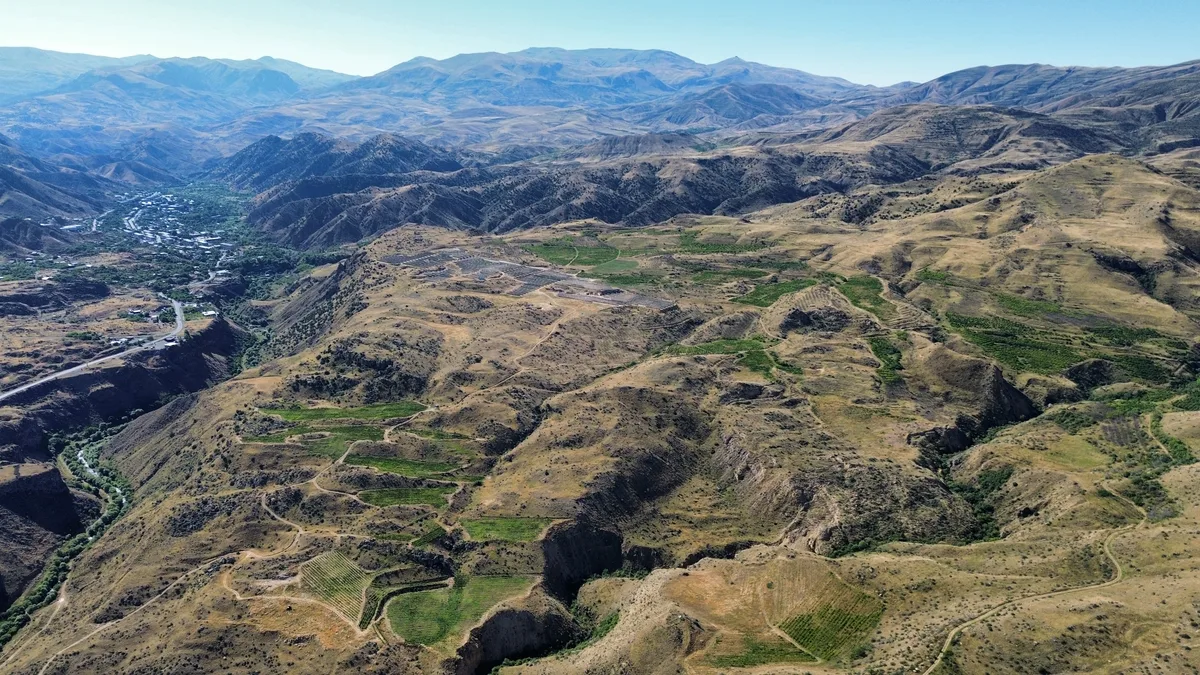 Valley approach — drone perspective